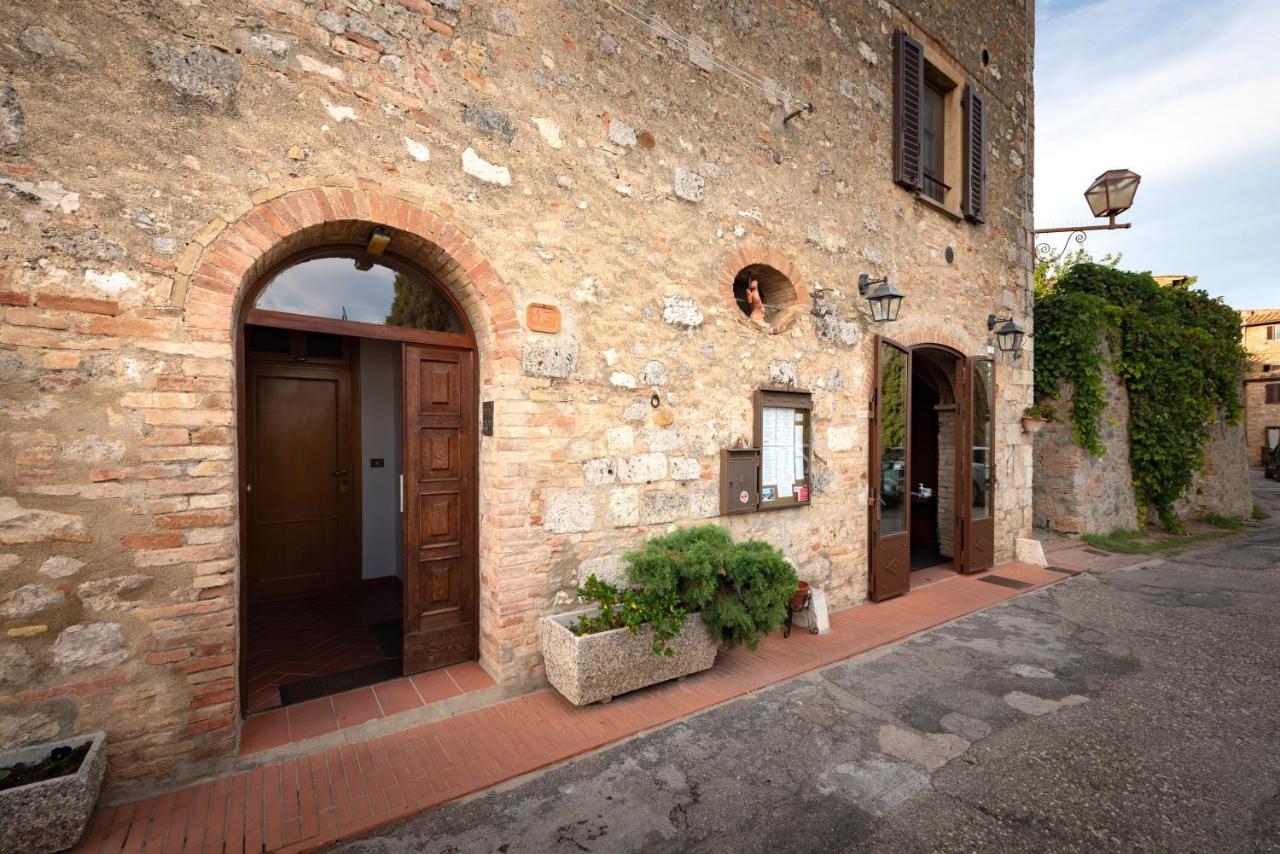 Terra D'Ombra Bed&Breakfast 圣吉米纳诺 外观 照片